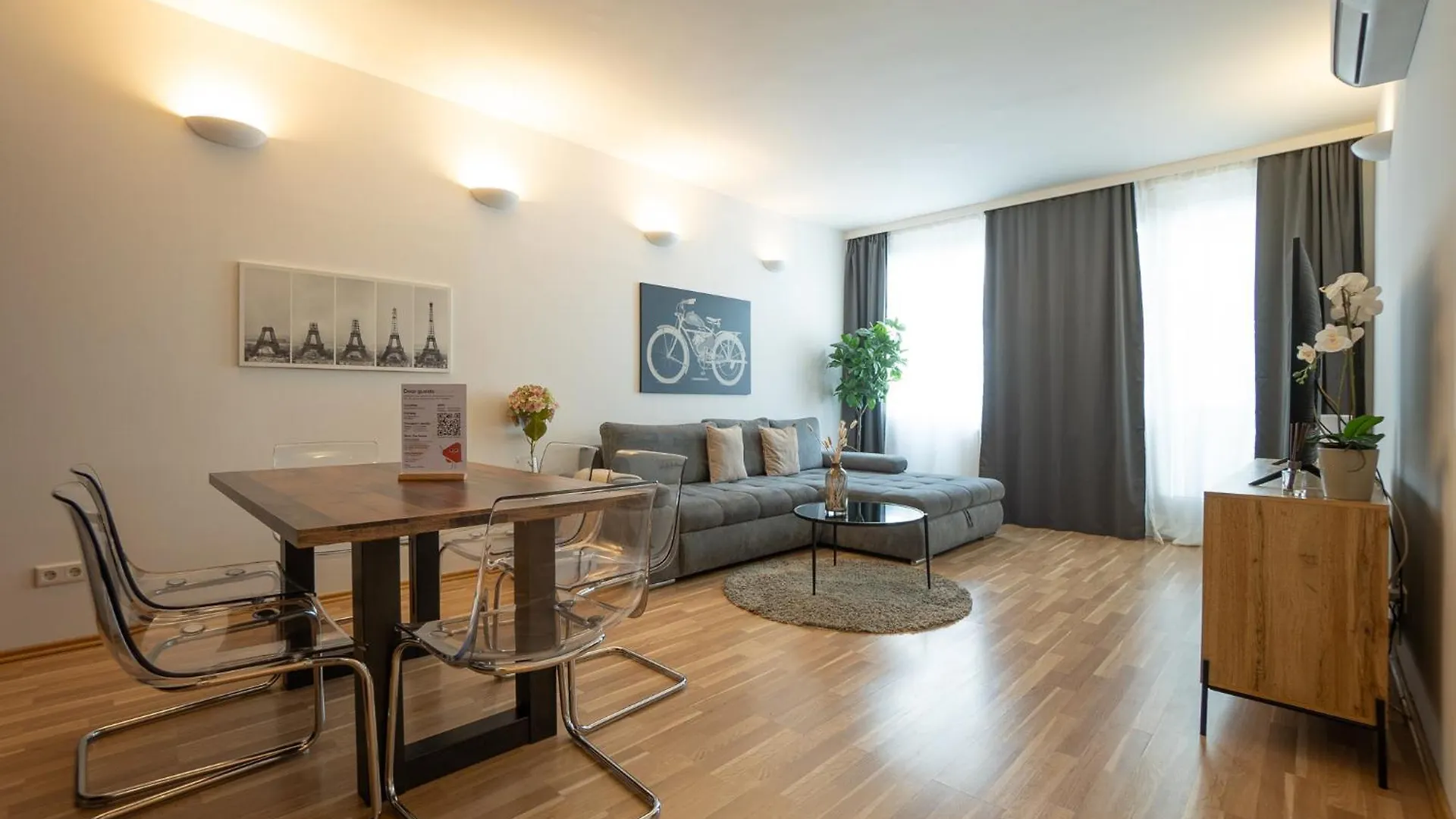 Charming Apartment With Balcony, Close To Stephansdom Cathedral Vienna