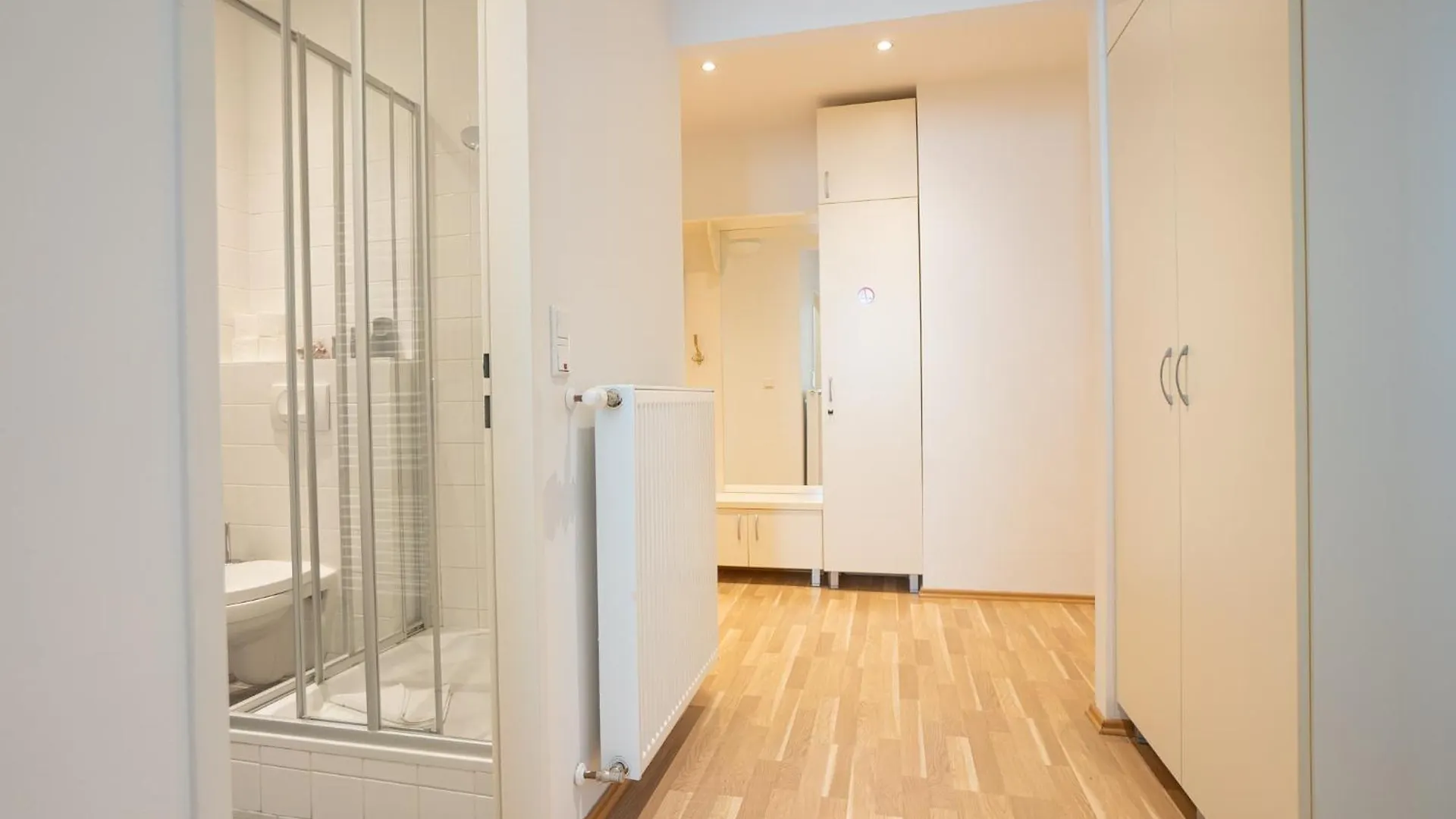 Charming Apartment With Balcony, Close To Stephansdom Cathedral Vienna 0*,  Austria