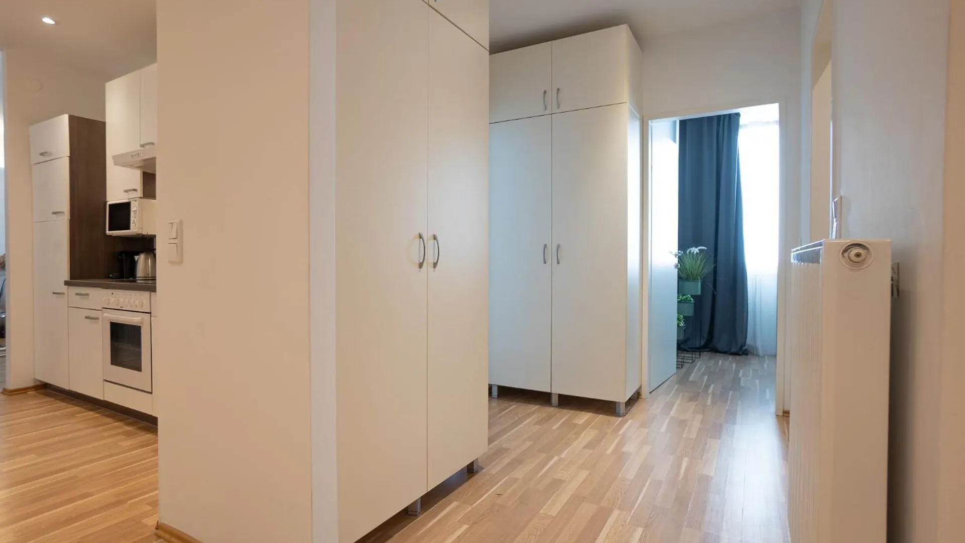 Charming Apartment With Balcony, Close To Stephansdom Cathedral Vienna 0*,  Austria