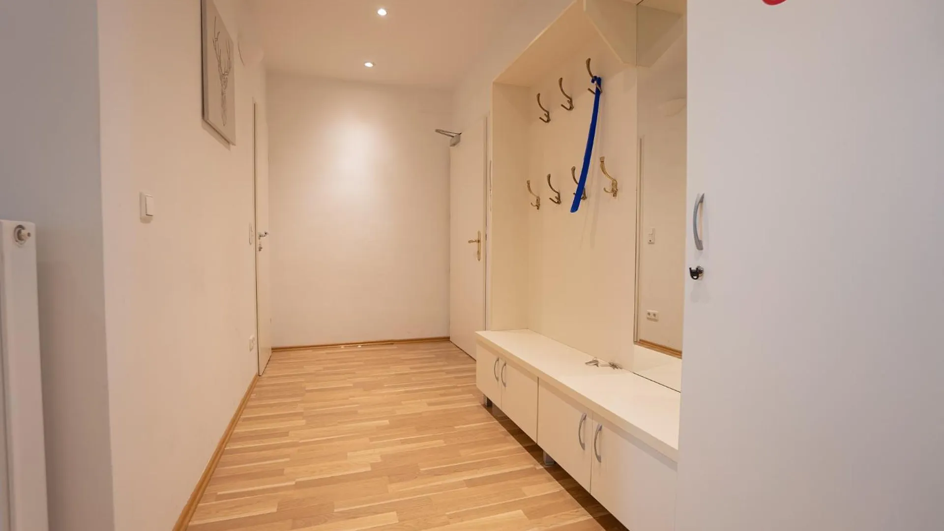 Charming Apartment With Balcony, Close To Stephansdom Cathedral Vienna 0*,  Austria
