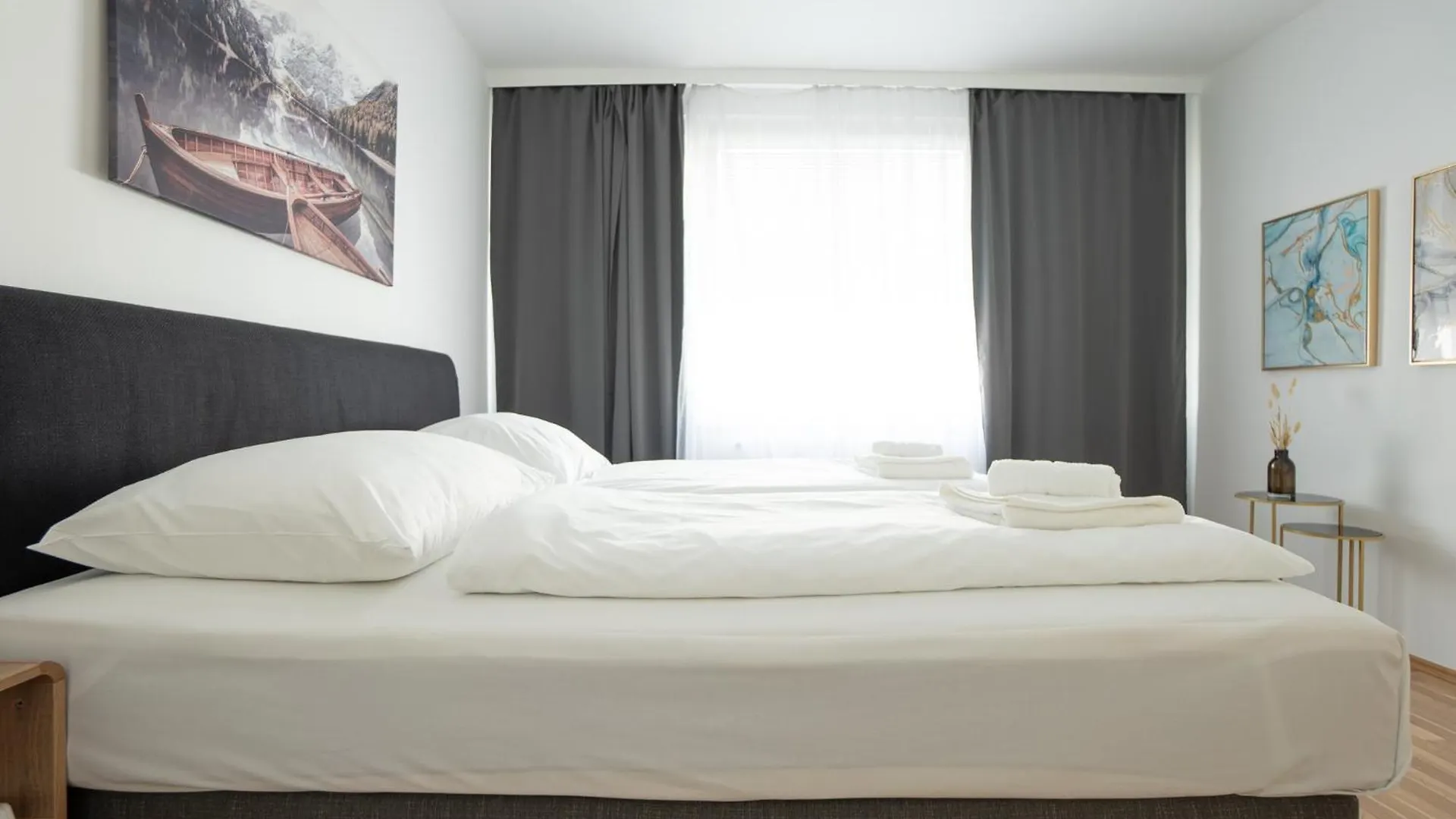 Charming Apartment With Balcony, Close To Stephansdom Cathedral Vienna 0*,