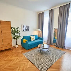 Apartment Renovated & Cozy - Close To Museumsquartier, Vienna